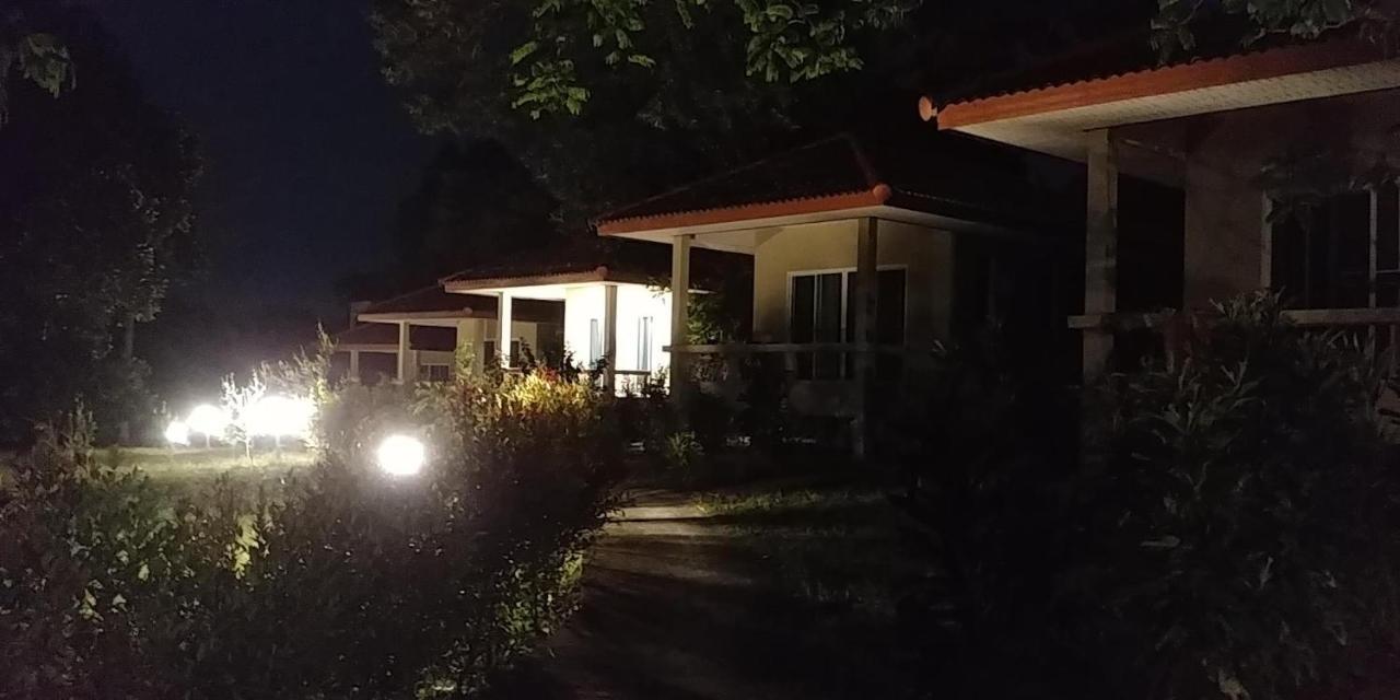 Baansukjai Bungalows 라농 외부 사진